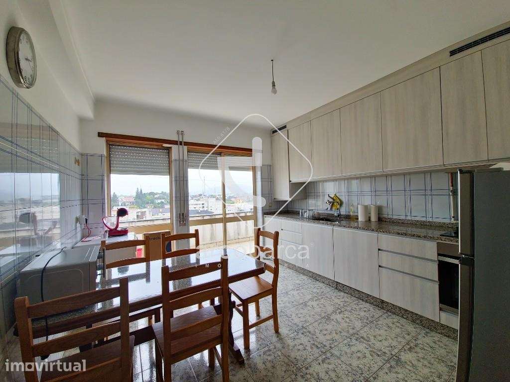 Apartamento T3 para arrendamento - Grande imagem: 2/11