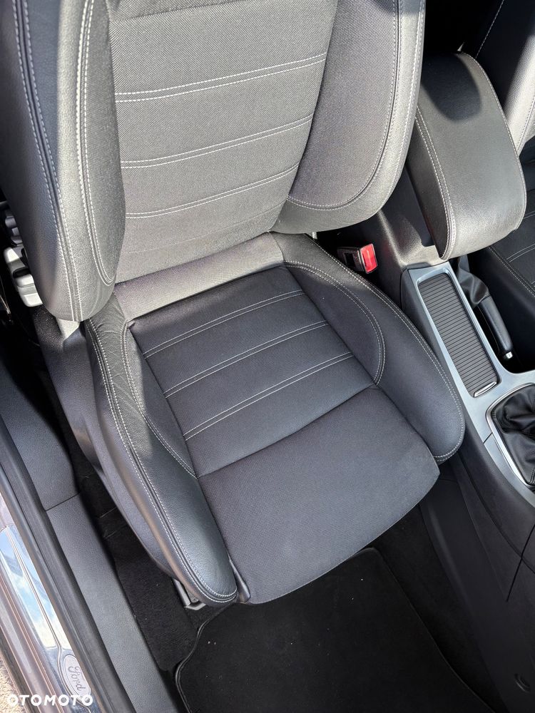 Ford Mondeo 2.0 TDCi Business Edition - 12