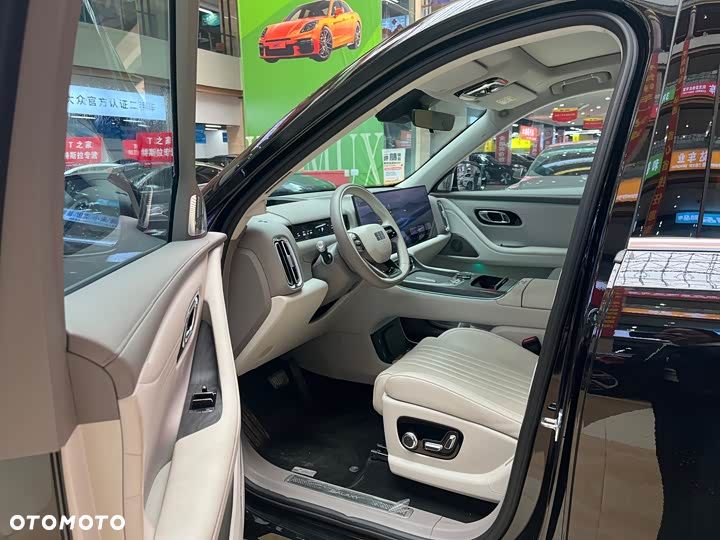 Geely M9 - 13