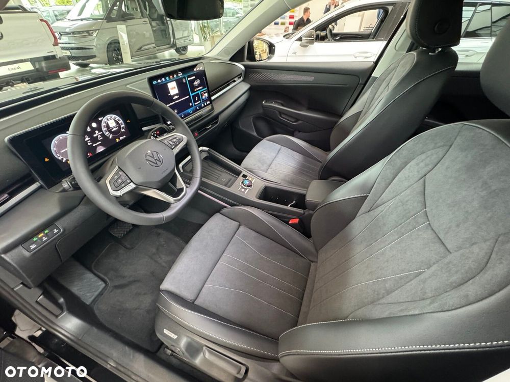 Volkswagen T-Roc 1.5 eTSI Style DSG - 8