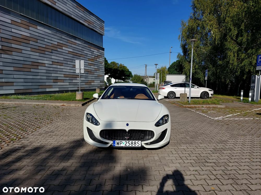 Maserati GranTurismo Sport - 4