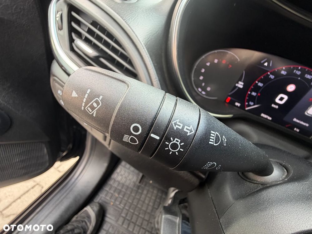 Fiat Tipo 1.0 T3 Garmin - 22