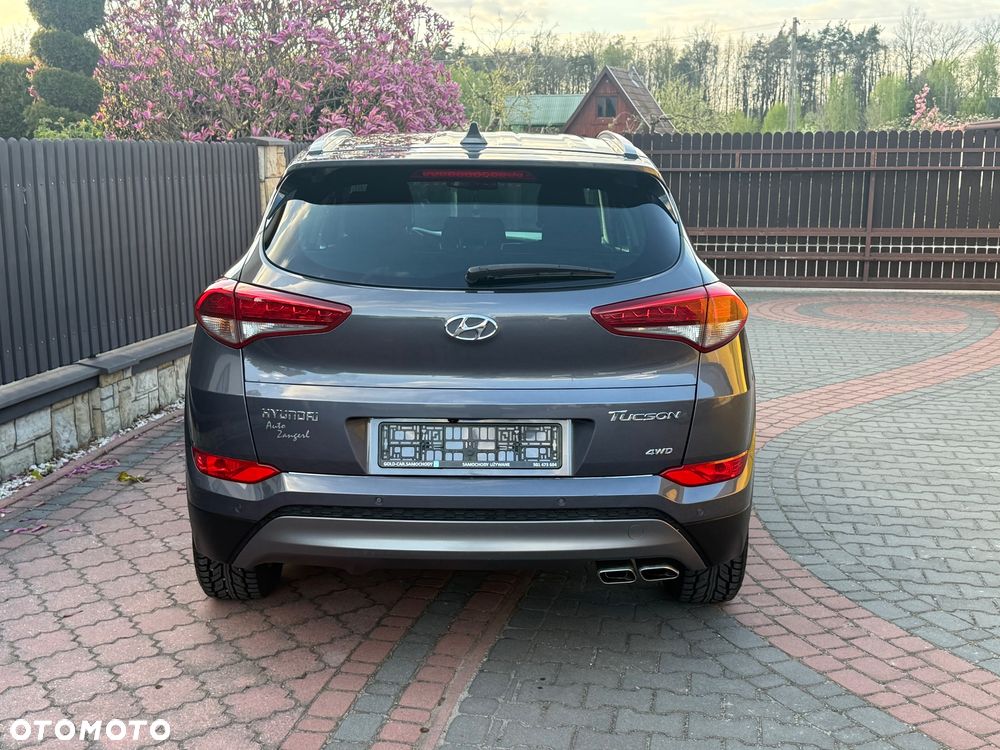 Hyundai Tucson 2.0 CRDi 4WD Automatik Passion Plus - 11
