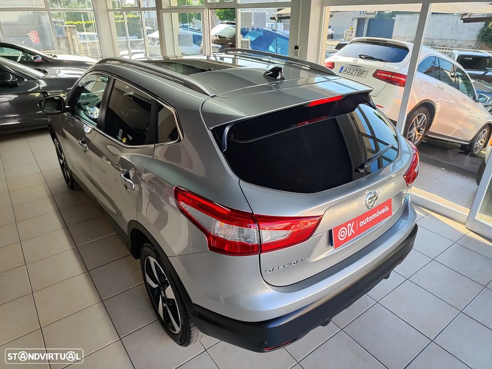 Nissan Qashqai 1.5 dCi N-Connecta 18 - 8