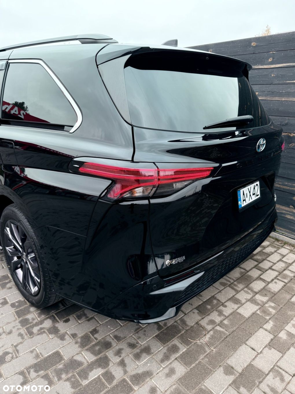 Toyota Sienna - 13