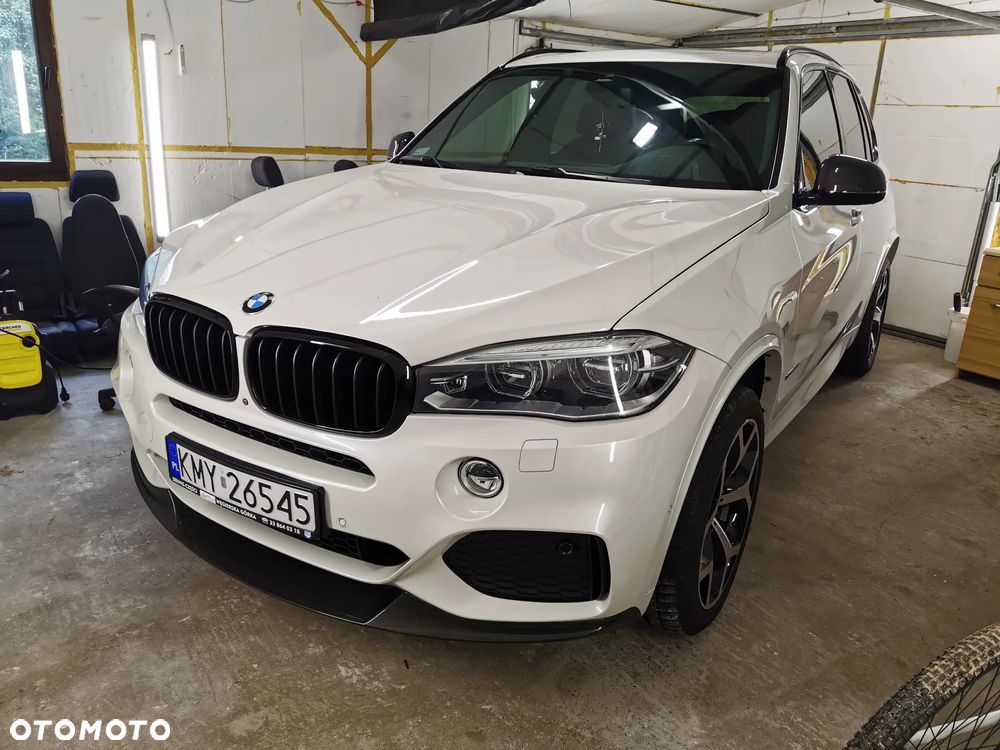 BMW X5 xDrive35i - 9