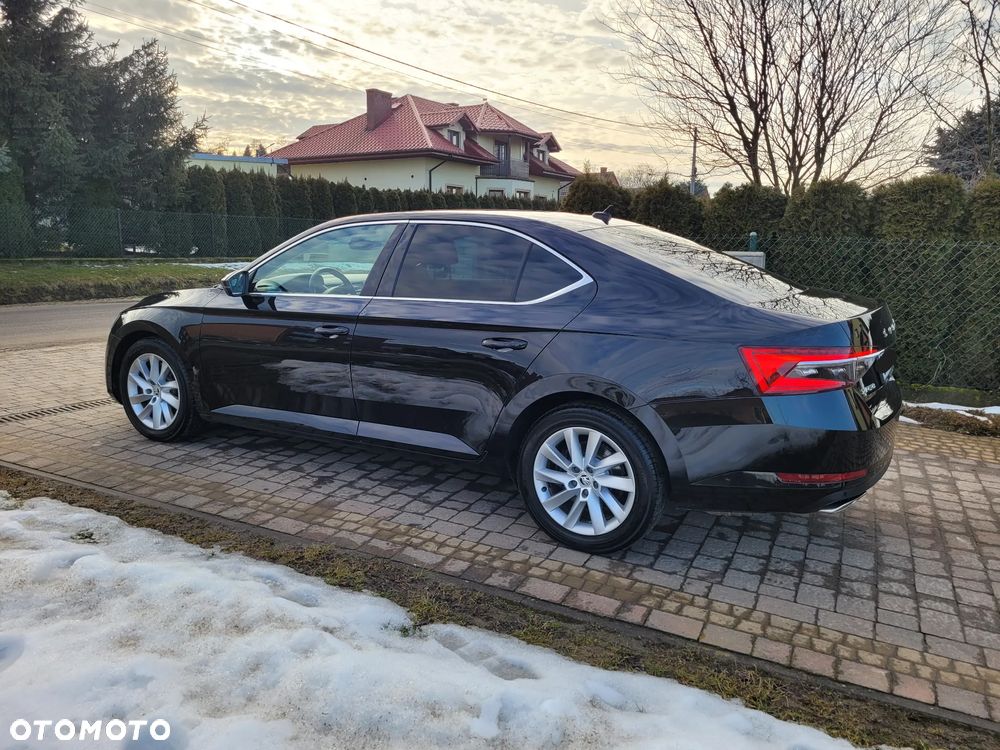 Skoda Superb 2.0 TSI 4x4 Style DSG - 17
