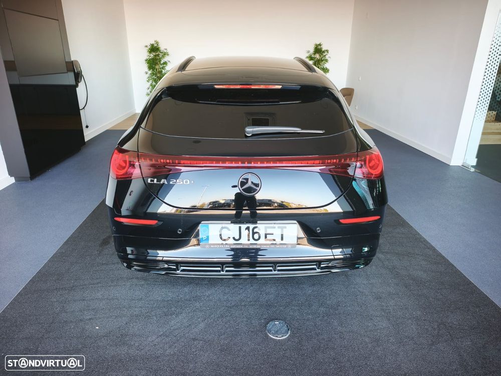 Mercedes-Benz CLA 250+ EQ Shooting Brake - 6