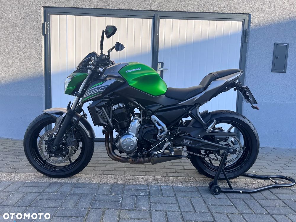Kawasaki Z 650 - 6