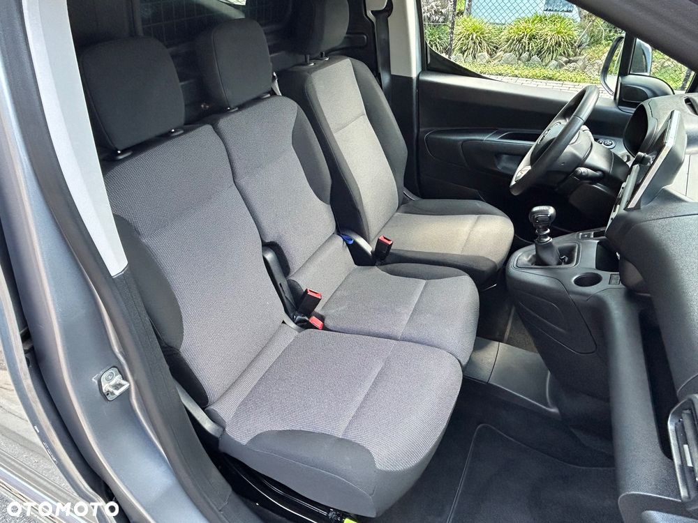 Toyota Proace City - 15