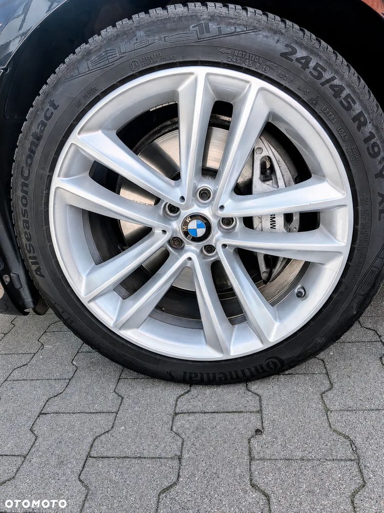 BMW Seria 7 740i - 12