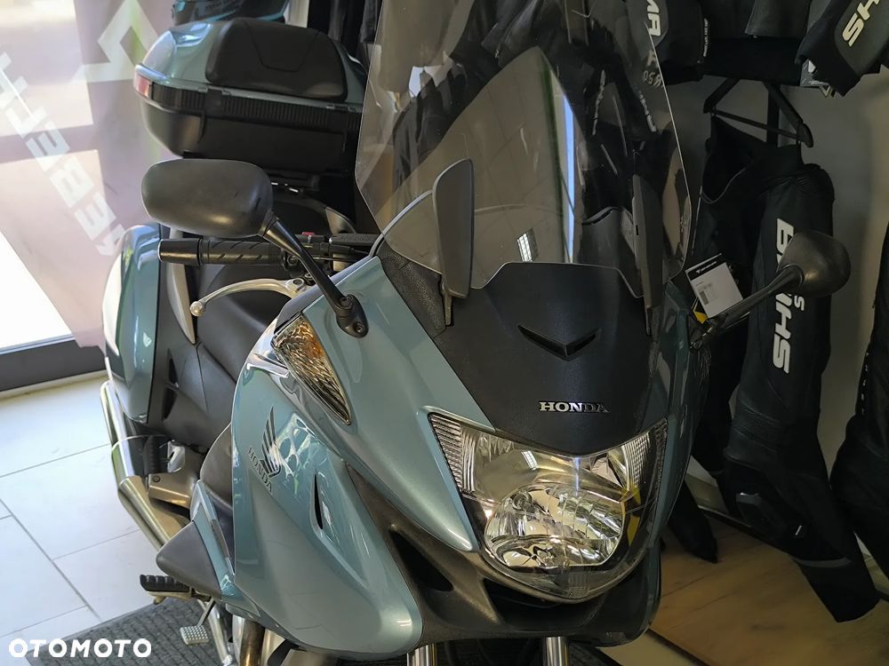 Honda NT - 23