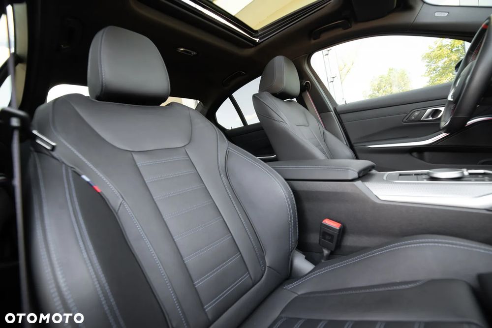 BMW Seria 3 M340d xDrive - 40