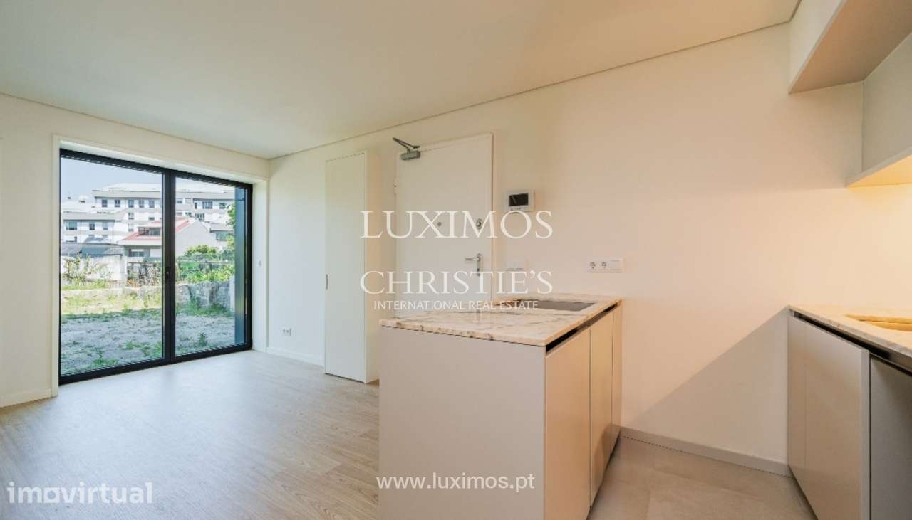 Apartamento novo com jardim, para venda, no Centro do Porto - Grande imagem: 2/17