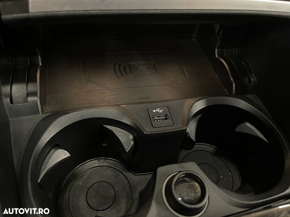 BMW Seria 3 320d xDrive AT MHEV - 30