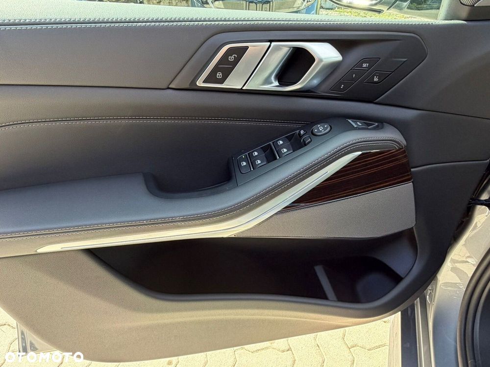 BMW X5 - 13