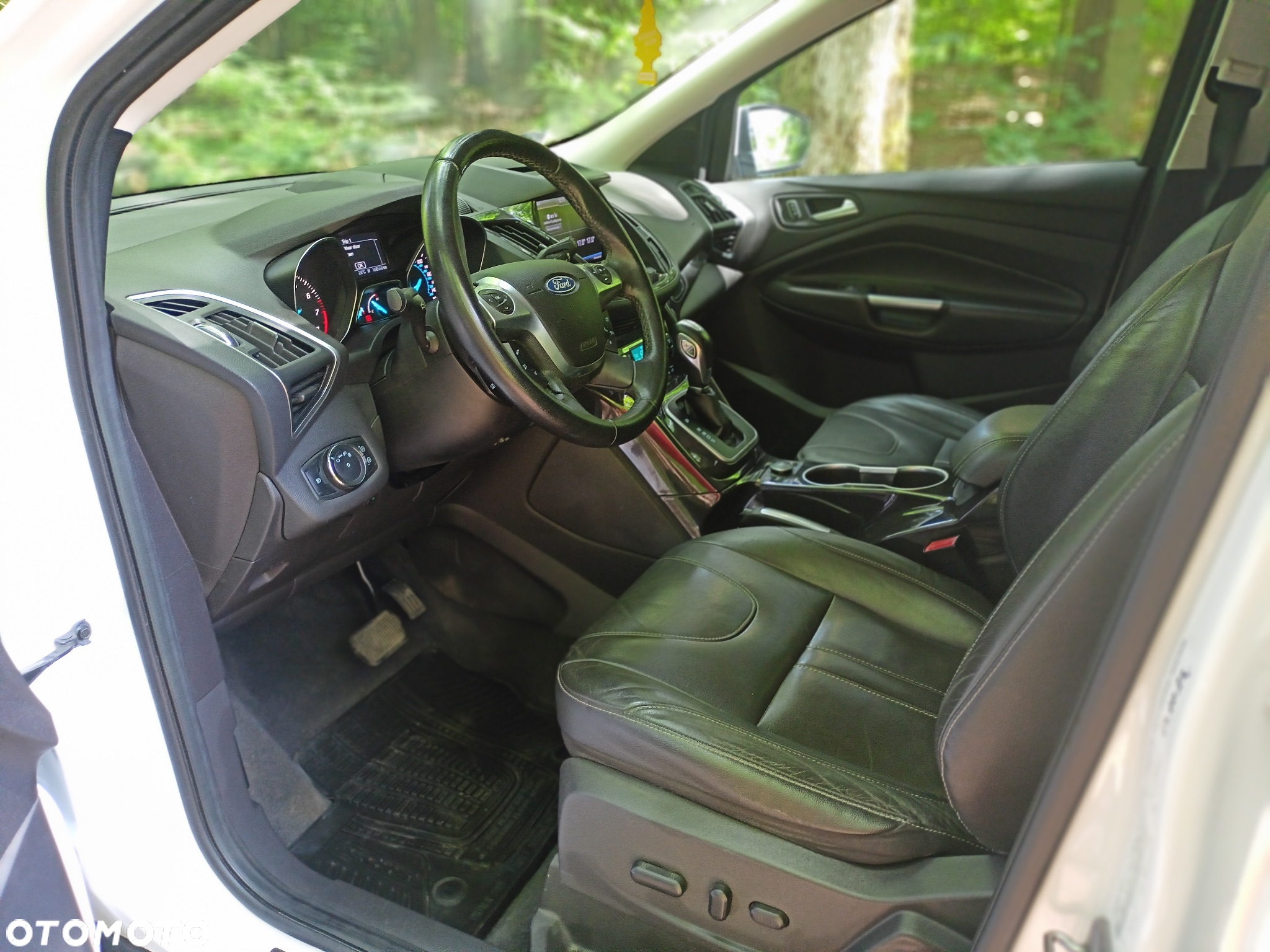 Ford Escape 2.0 EcoBoost FWD Titanium - 17