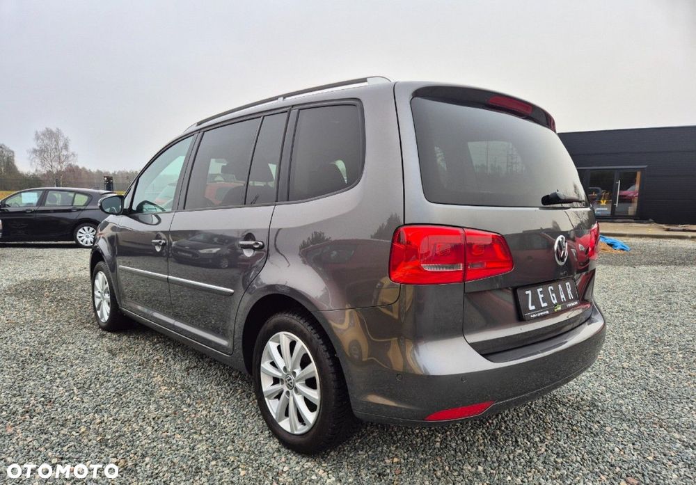 Volkswagen Touran - 3