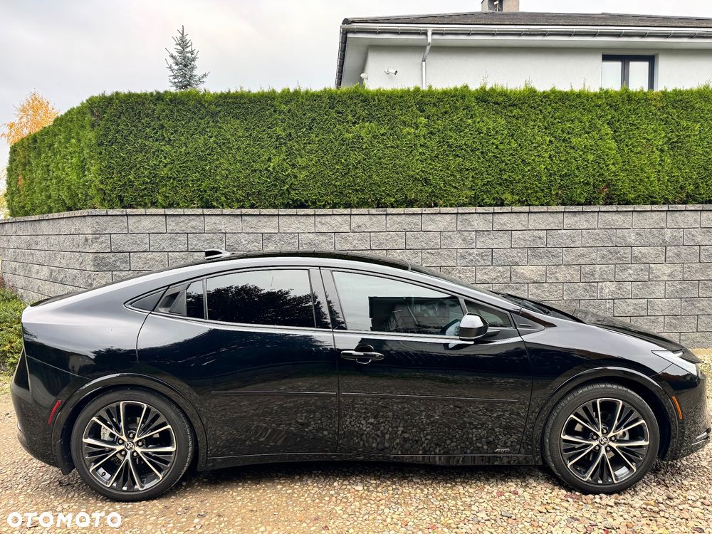 Toyota Prius 2024 photo 5