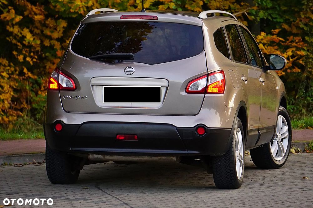 Nissan Qashqai+2 2.0 Tekna Premium - 26