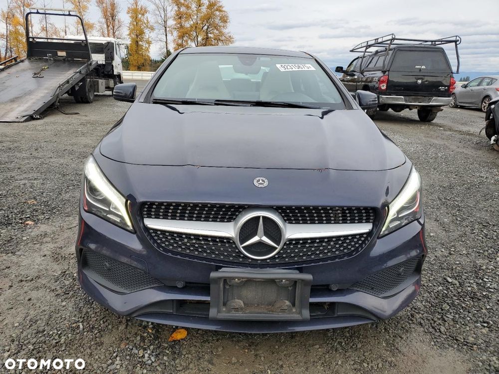 Mercedes-Benz CLA - 6