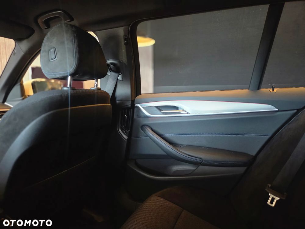 BMW Seria 5 520d xDrive M Sport Edition - 19