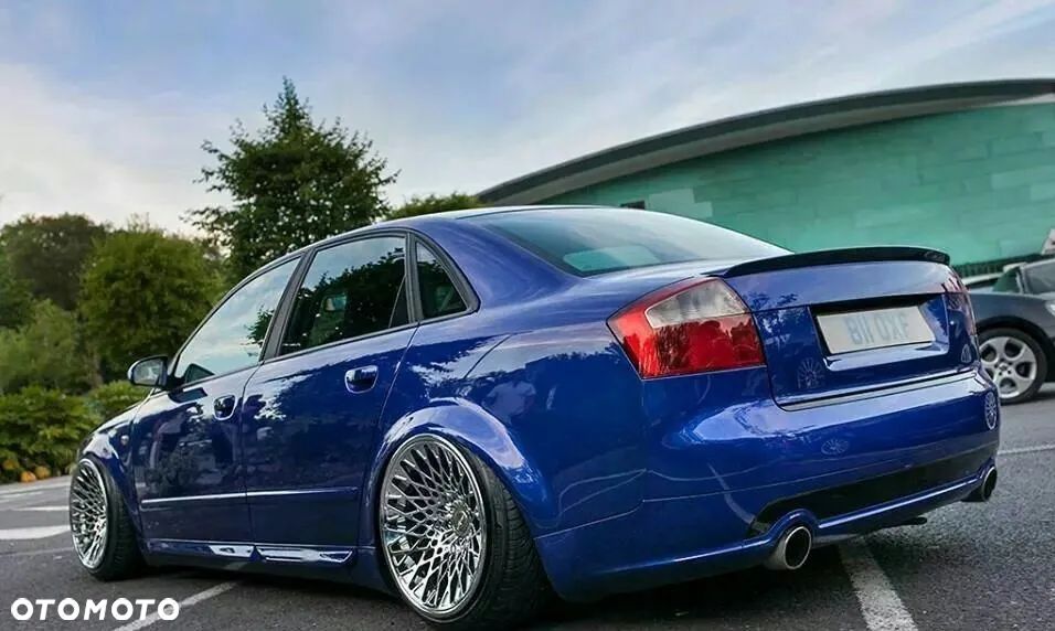 AUDI A4 B6 S4 RS4 SPOILER LOTKA NA KLAPE PODKŁAD - 4