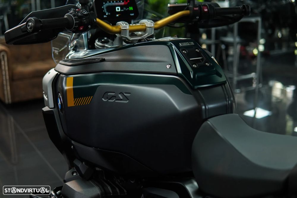 BMW R 1300 GS Adventure KARAKORUM Option 719 Akrapovic ASA - 7