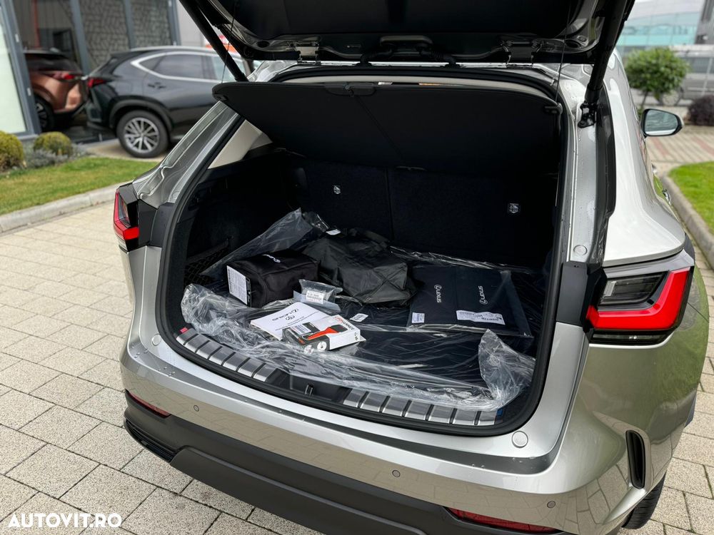 Lexus Seria NX 350h AWD CVT HEV Luxury - 28