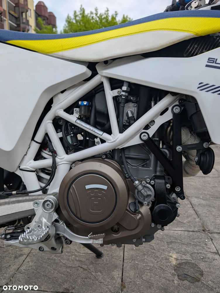 Husqvarna 701 - 4
