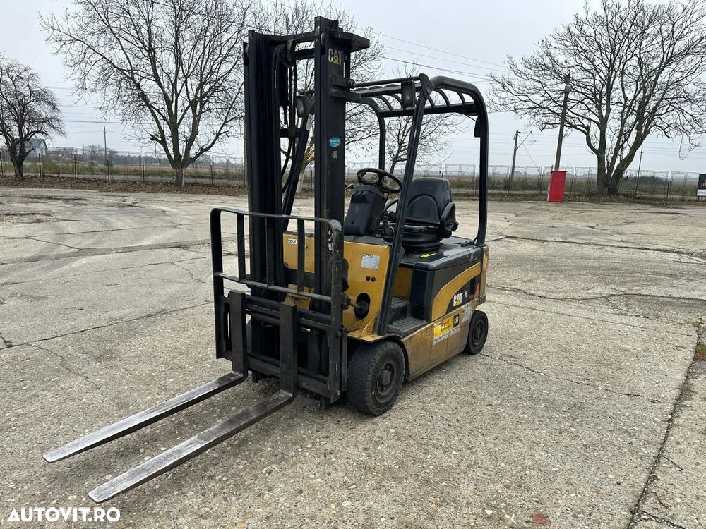 Caterpillar EP16N - 3