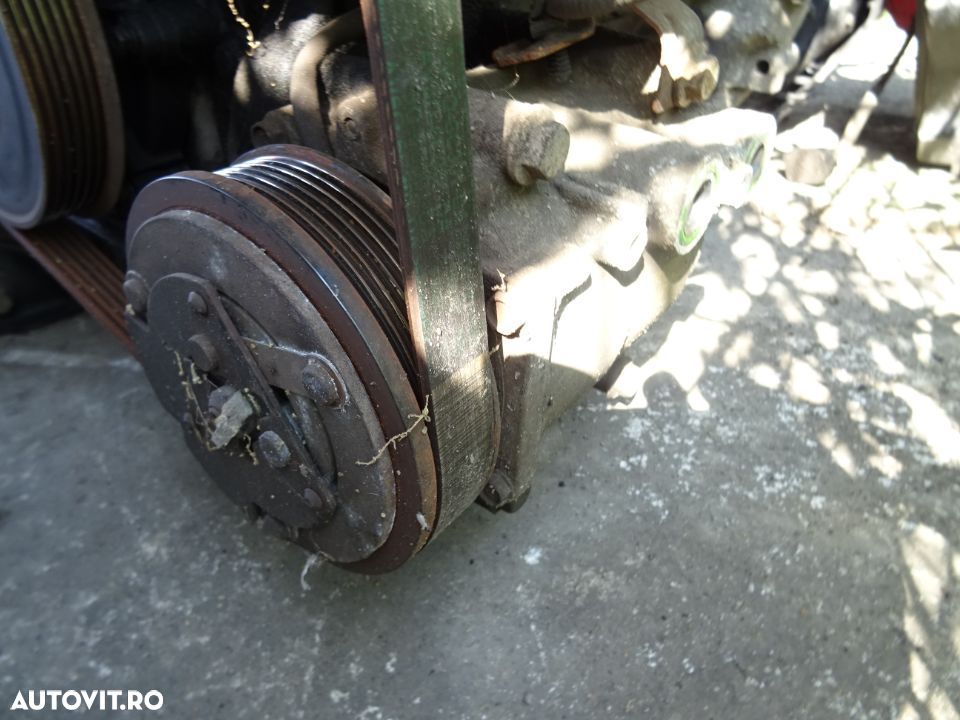 Compresor clima Ford Fiesta 1.4 TDCI din 2010 - 1
