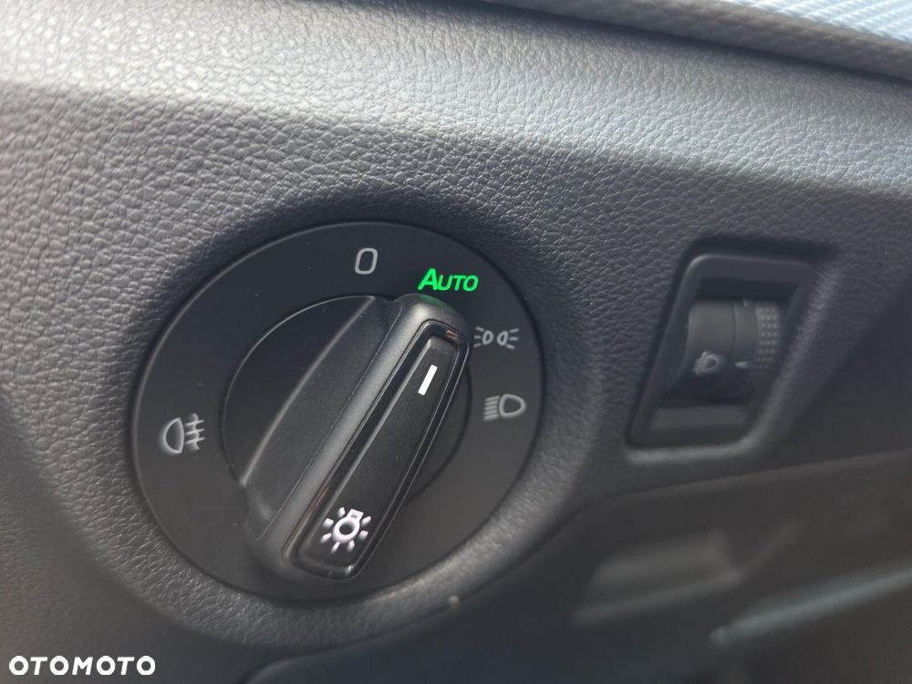 Skoda Kamiq 1.0 TSI Ambition DSG - 11