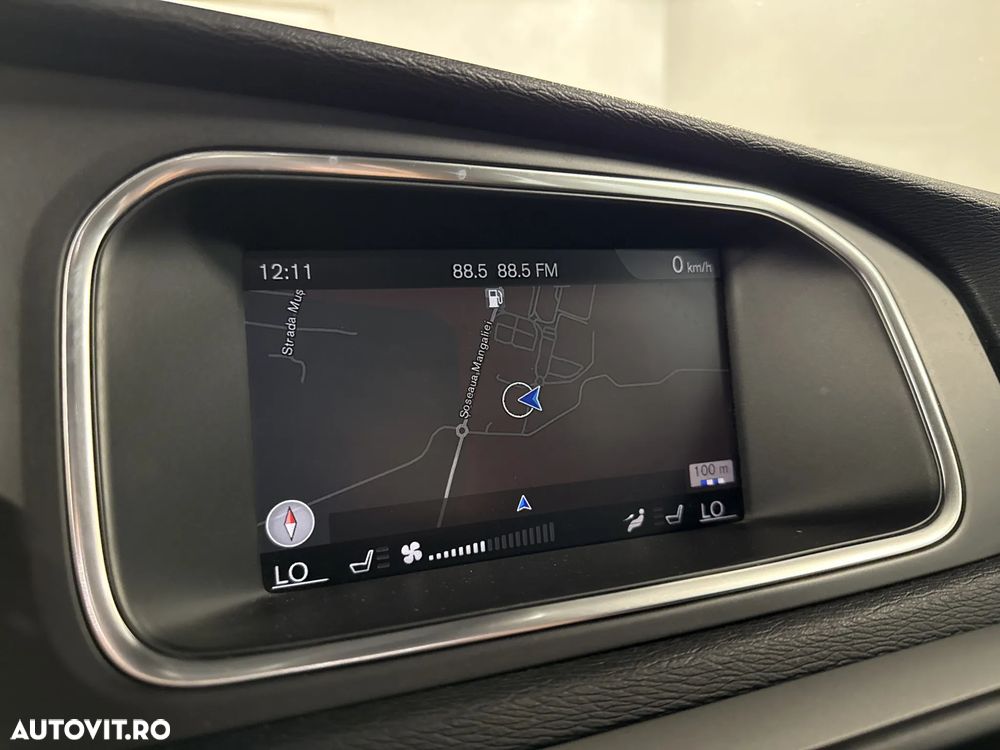 Volvo V40 D3 Geartronic Kinetic - 20