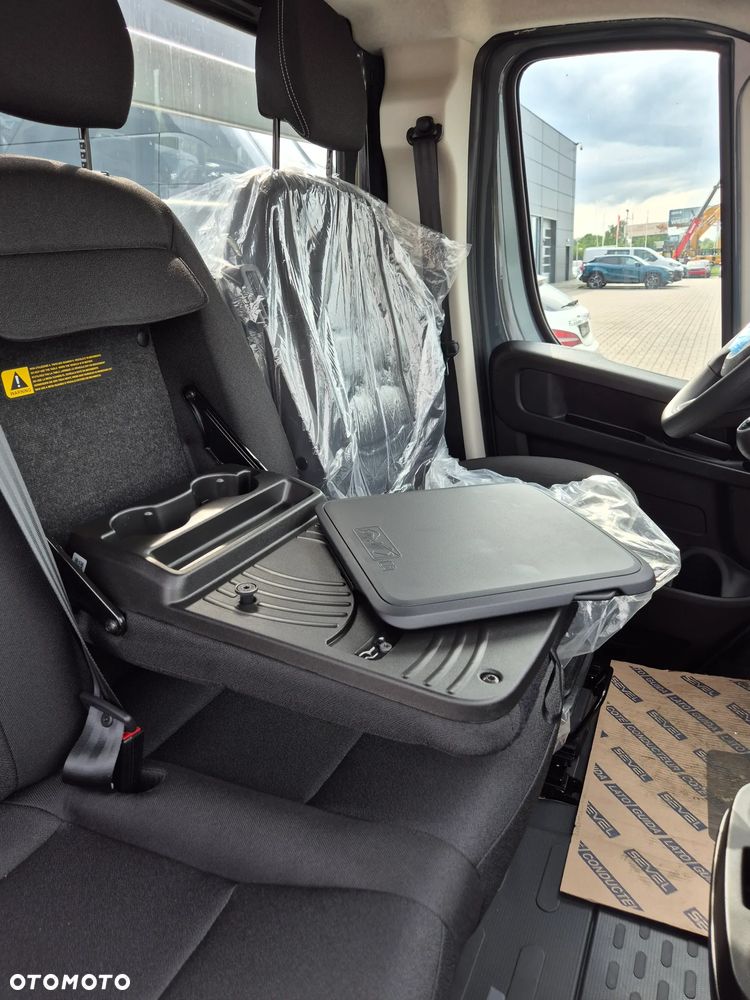 Peugeot Boxer Skrzynia Heavy 2.2 140KM 4,9 x 2,2m LED/KAMERA !! OD RĘKI !! - 14