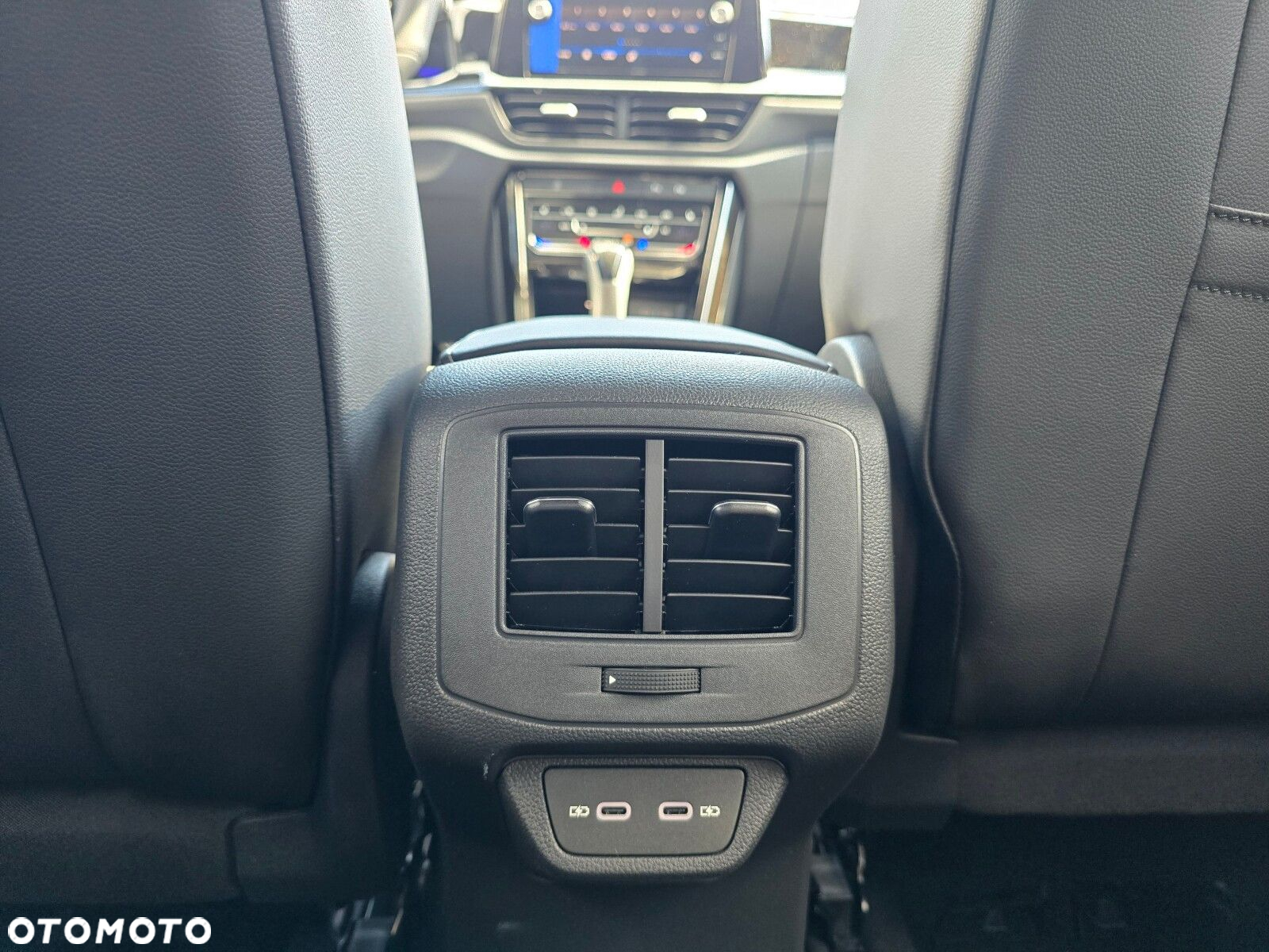 Volkswagen T-Roc 1.5 TSI R-Line Plus DSG - 21