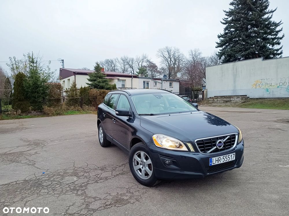 Volvo XC 60 2.4D AWD Momentum - 12