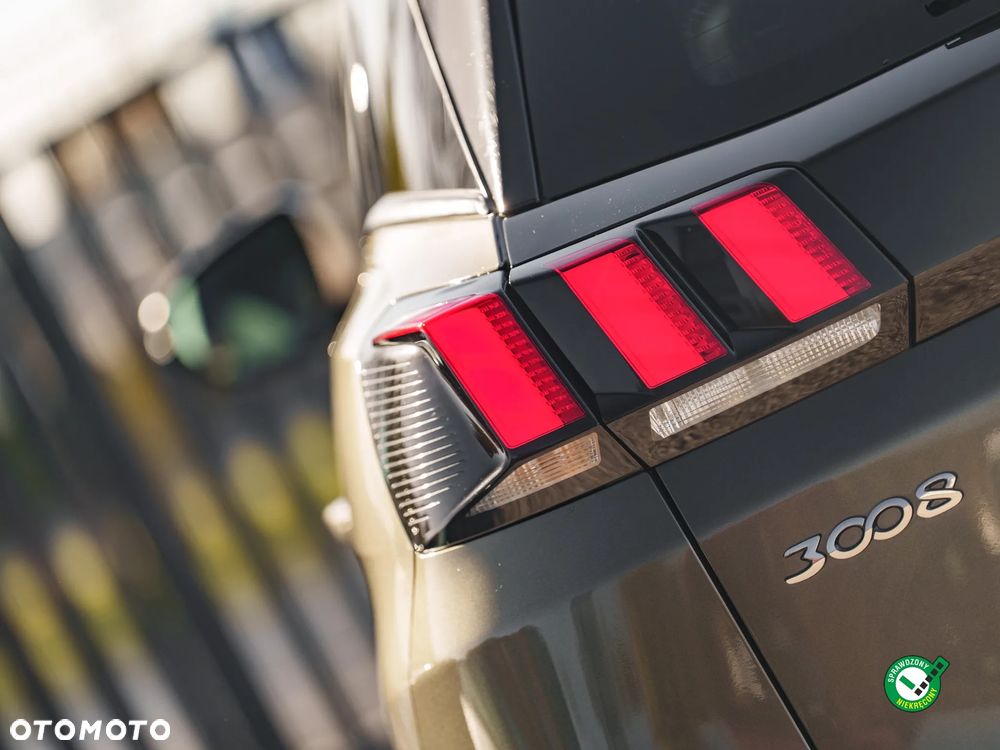 Peugeot 3008 1.6 BlueHDi Allure S&S EAT6 - 11