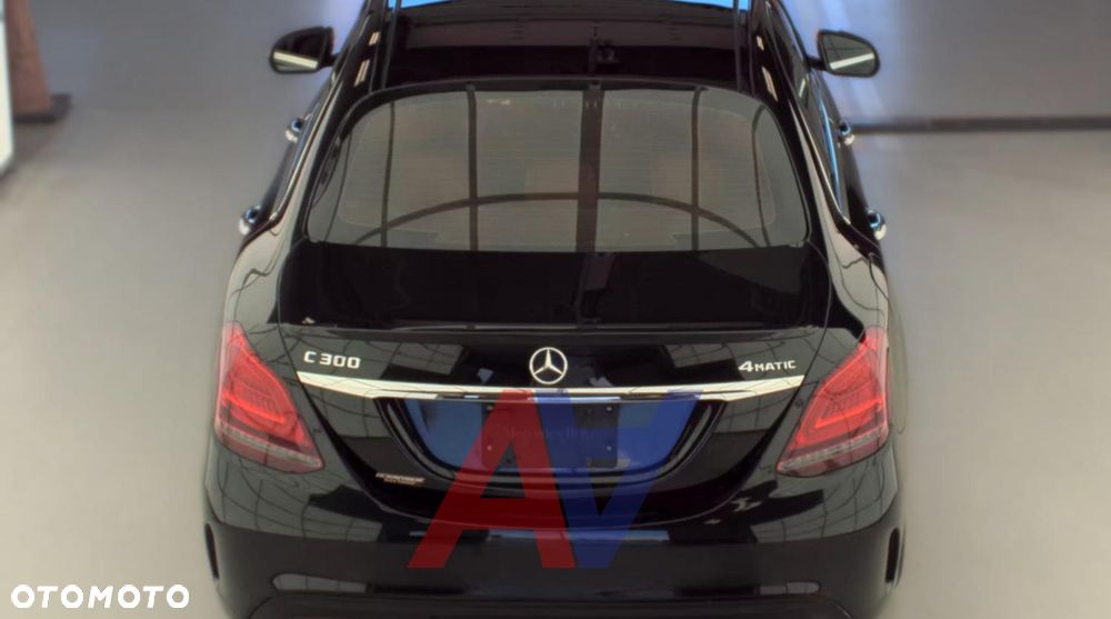 Mercedes-Benz Klasa C 300 4Matic 9G-TRONIC AMG Line - 6