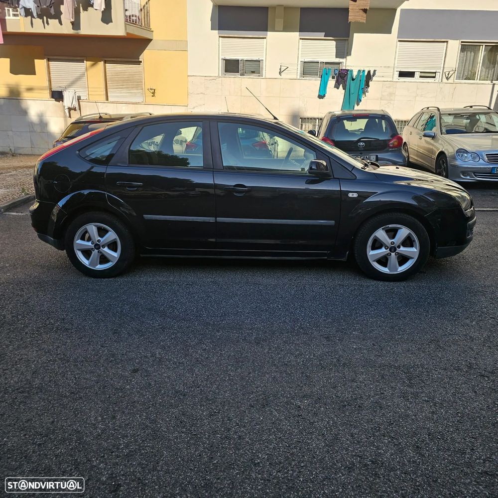 Ford Focus 1.6 TDCi Connection - 4