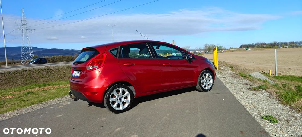 Ford Fiesta 1.4 TDCI Viva - 12
