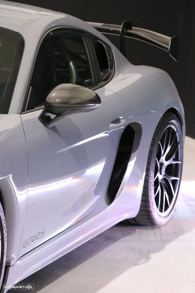Porsche 718 Cayman - 11