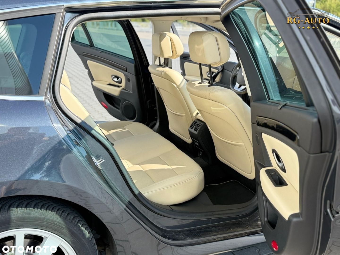 Renault Laguna - 38