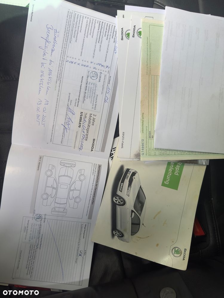 Skoda RAPID 1.2 TSI Ambition - 11