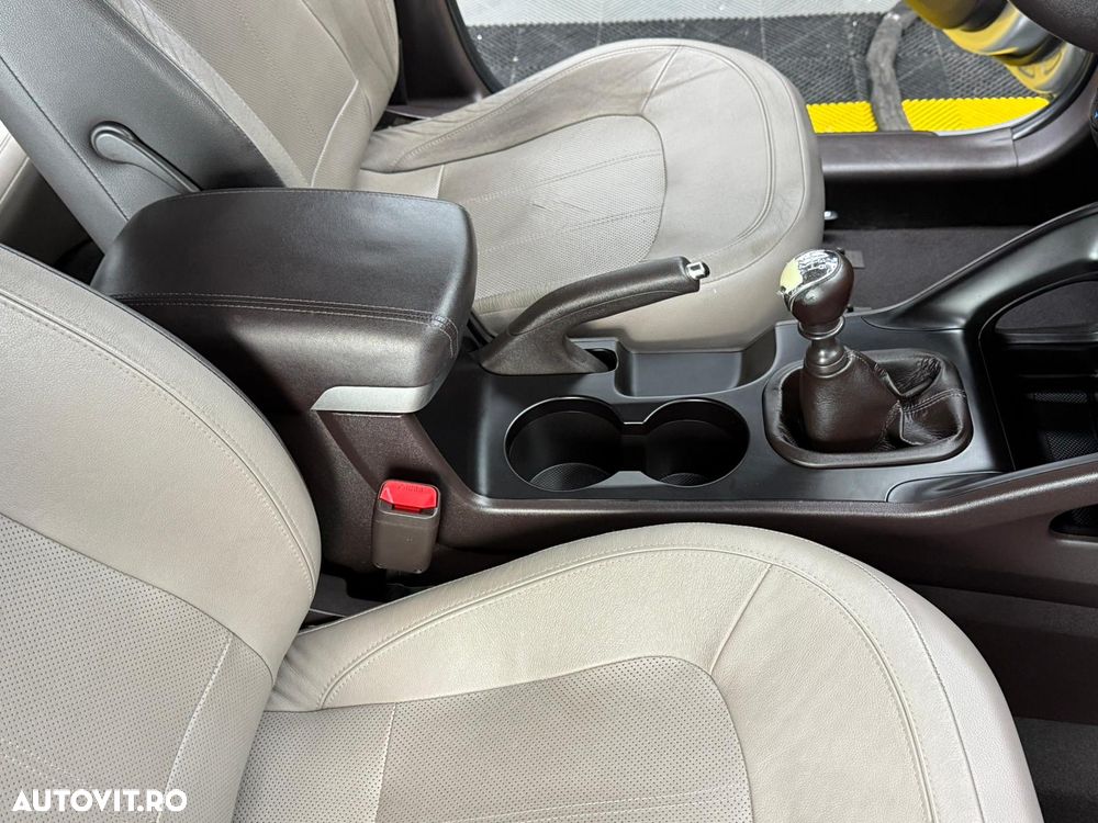 Hyundai ix35 - 10
