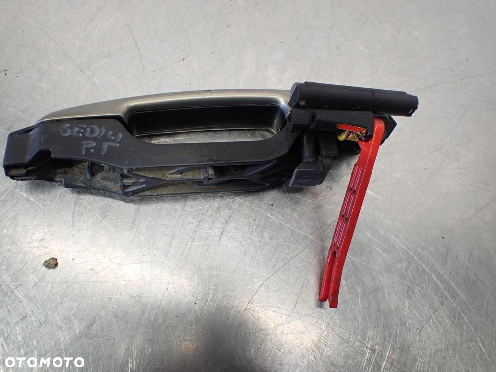 KLAMKA PRAWA TYLNA ZEWNĘTRZNA FIAT SEDICI 1.9 - 3