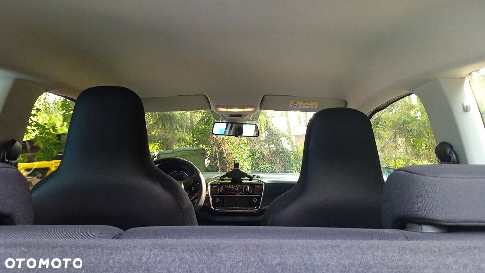 Volkswagen up! 1.0 move - 13