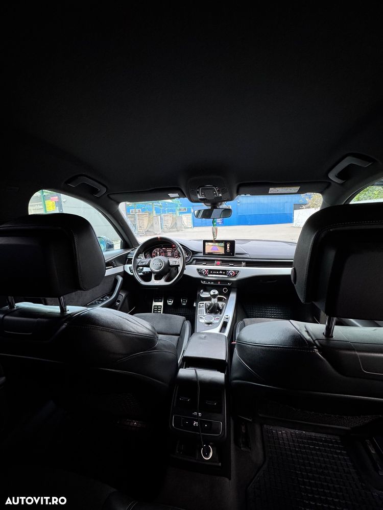 Audi A4 2.0 TDI DPF S line Sportpaket - 11