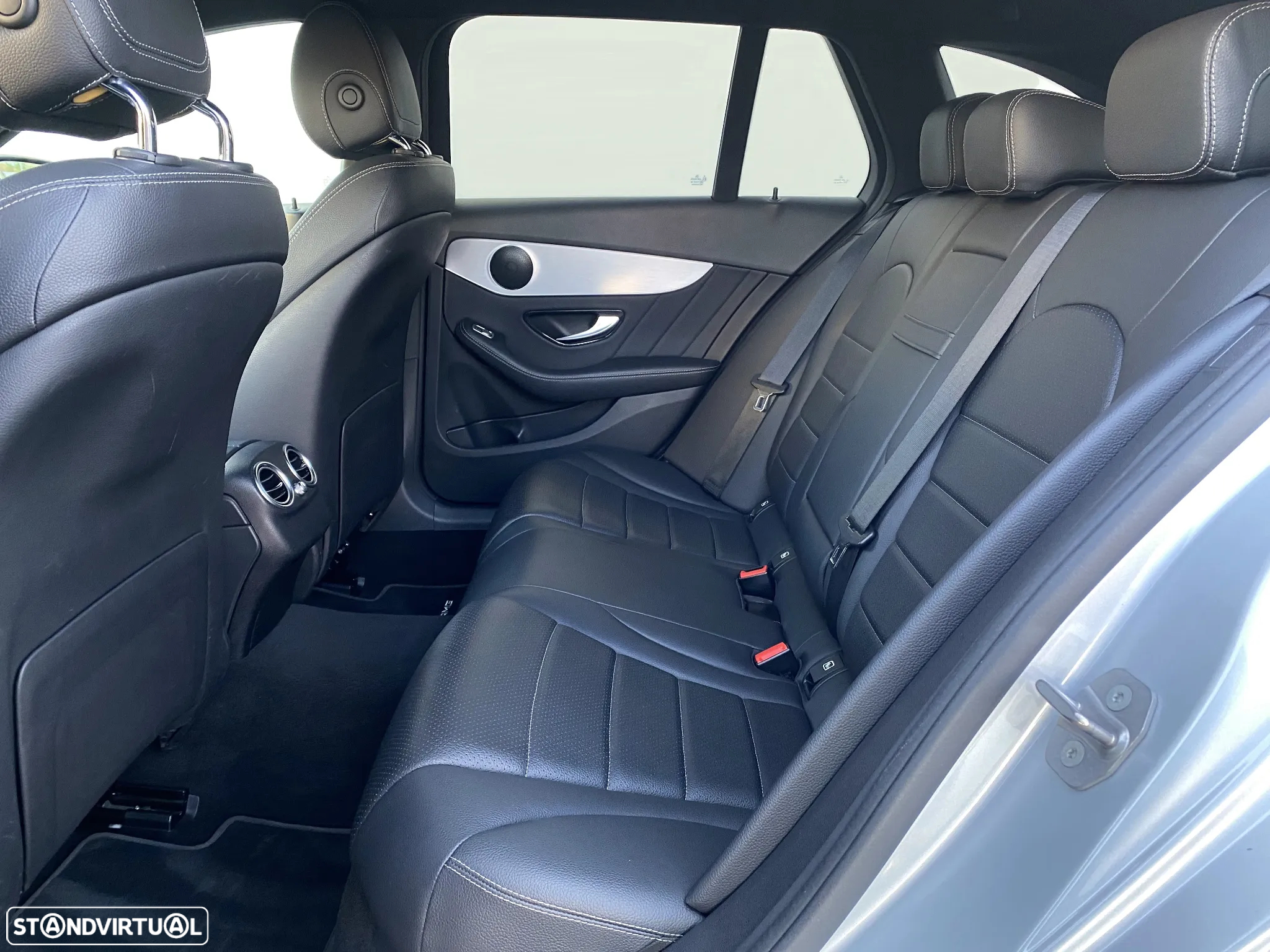 Mercedes-Benz C 300 de AMG Line - 6