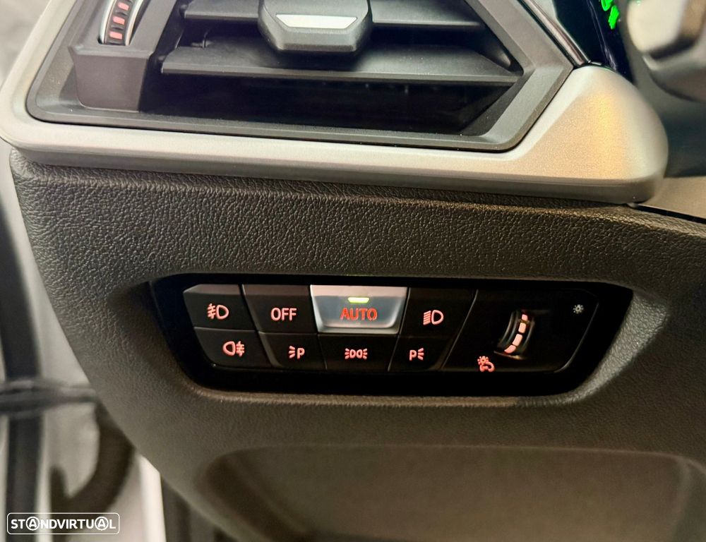 BMW 320 d Aut. Advantage - 26